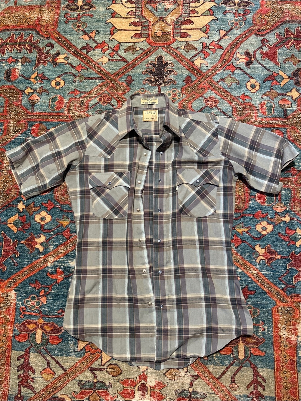 Levi's Men's Short-Sleeve Plaid Button-Down Shirt — Blue & Gray